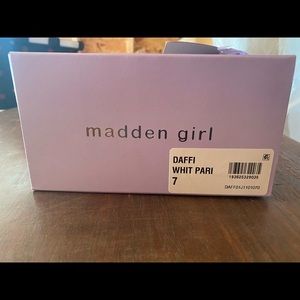 New in box White size 7 Madden girl mule heels